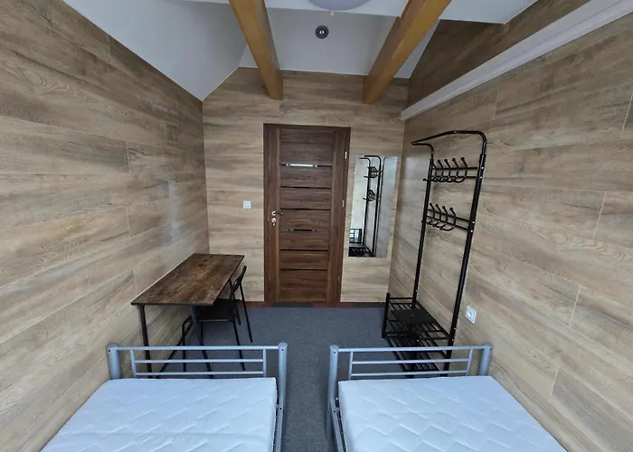 Rooms4Rest Skibicka - Private Rooms For Tourists Warszawa